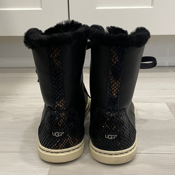 UGG Croft Exotic Leather High Top Sneakers Size 7 - Picture 4 of 16